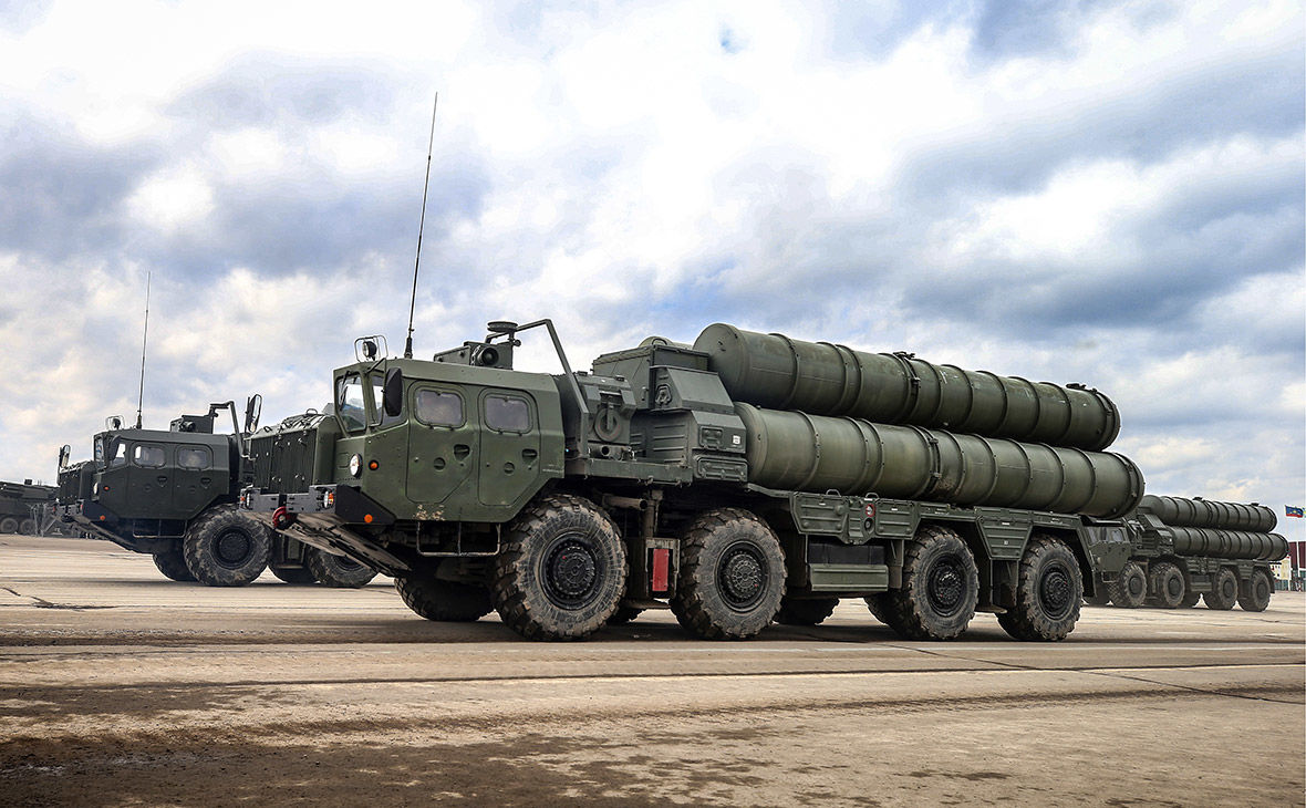 Высокоточный ракетный комплекс С-400.