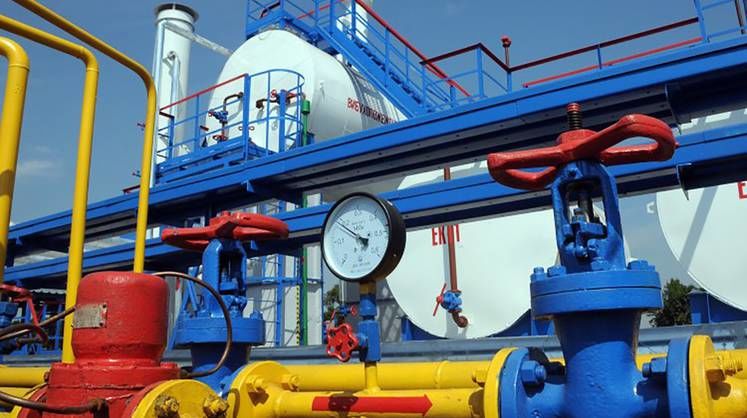 "Газпром" резко снизил транзит газа через Украину.