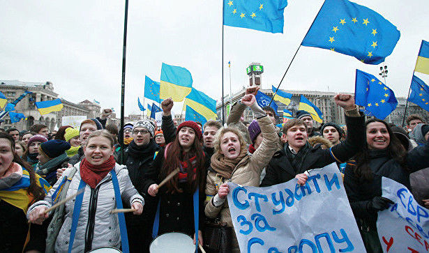 Убежище получают те, кто заявляет о «бегстве» из Крыма или из Донецкой и Луганской областей. 