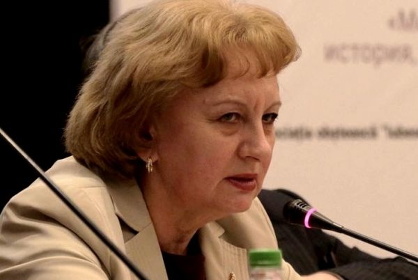 Глава парламентской фракции ПСРМ Зинаида Гречаный.