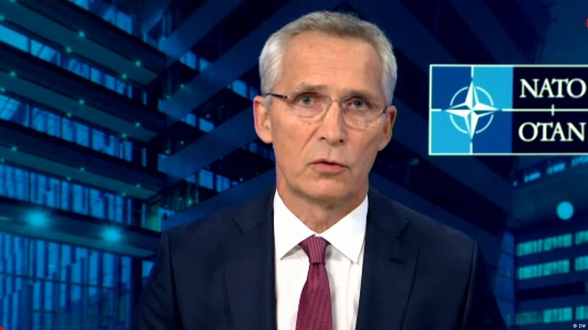 В НАТО отреагировали на заявления России о выходе из Херсона.