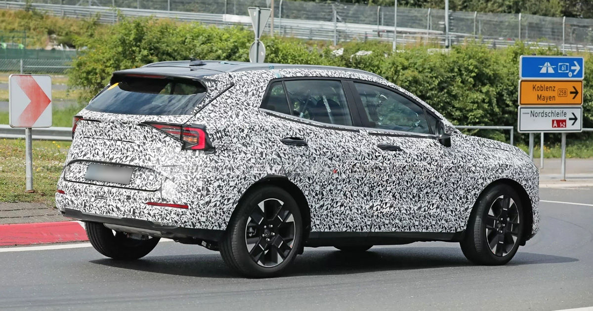 Новый Kia Sportage 2025 заметили на дорогах до презентации.