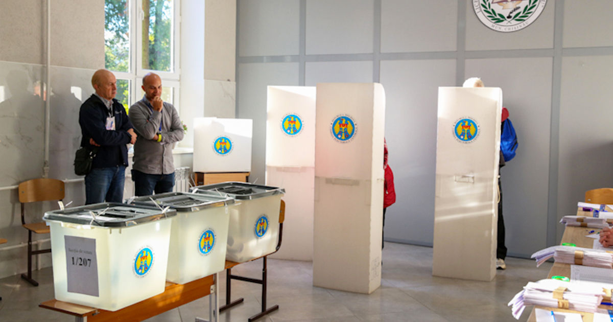 Observatori internaționali: Al doilea tur de scrutin s-a desfășurat într-un mod profesionist.
