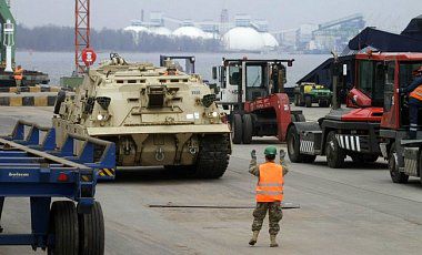 Третья пехотная дивизия США с бронетехникой прибывает в Латвию