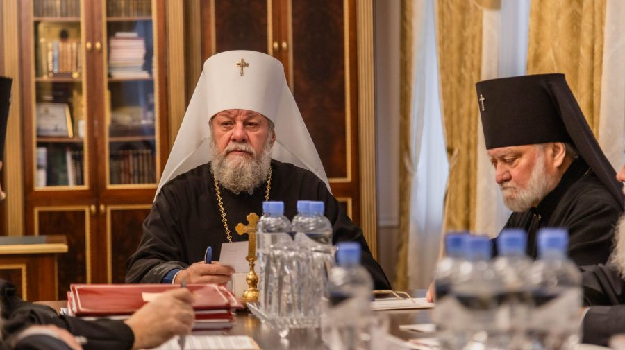 Митрополит Владимир созывает Синод Православной Церкви.