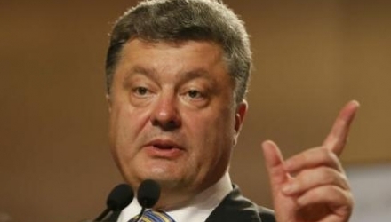 Dacă trupele rusești nu se vor retrage de pe teritoriul Ucrainei, Piotr Poroșenko anunță că ar putea avea loc un adevărat război.