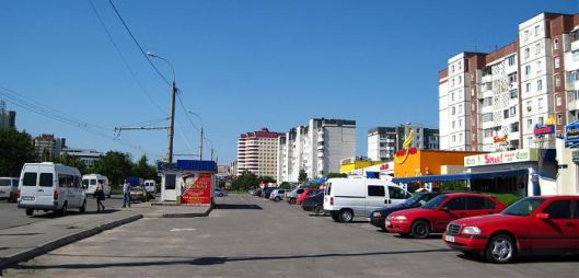 Preşedintele Asociaţiei de locatari spune că locul de joacă pentru copii va fi amplasat în mijlocul parcării.