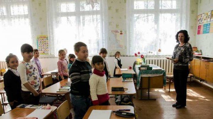 Transnistria: Instituţiile de învăţământ vor achita o chirie simbolică