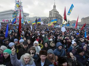 Вместо вече на Майдане состоится информационный митинг. Фото: Reuters