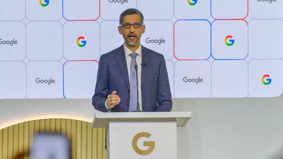Один из руководителей Google может получить почти 700 млн долларов за три года.