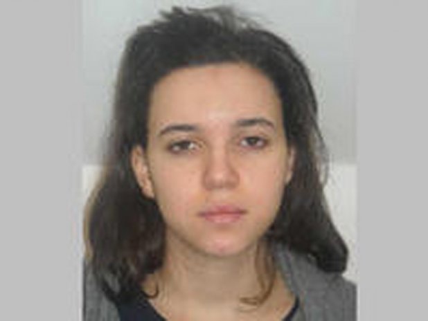 Hayat Boumeddiene, partenera lui Amedy Coulibaly, s-ar afla undeva în Turcia sau în Siria, potrivit informaţiilor obţinute de presa franceză.