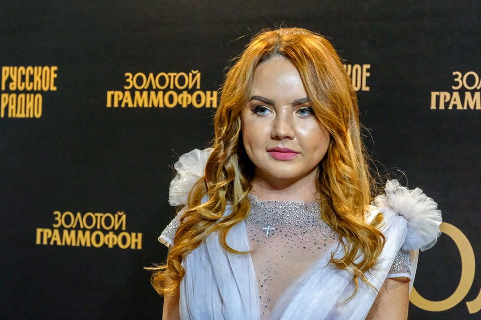Врачи заподозрили у находящейся в коме певицы МакSим сопутствующее заболевание.