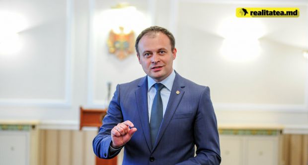Andrian Candu, și-a vândut mașina și și-a cumpărat alta în loc. Foto: realitatea.md