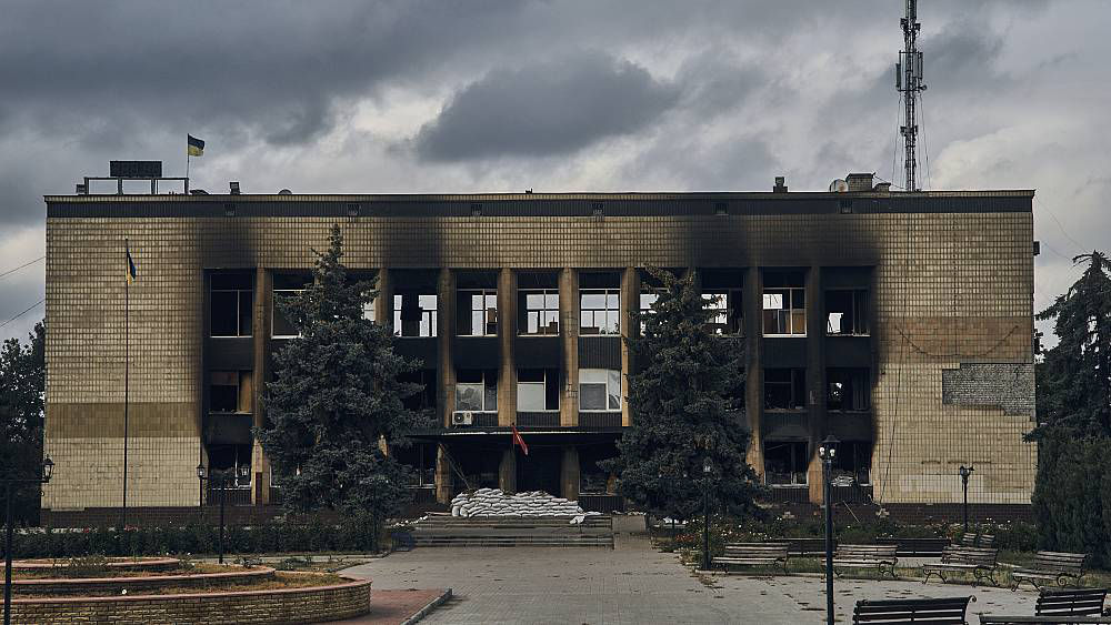 Украинская армия закрепилась на освобожденной территории в 4000 кв км.