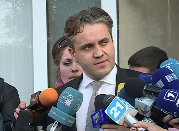 Адвокат экс-премьера Владимира Филата Игорь Попа.