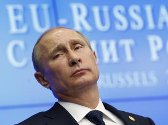 Официальный представитель Белого дома Джей Карни пояснил, что выражение относится к фотографиям с саммитов, а не к сути дискуссий президентов. Фото: russian.rfi.fr