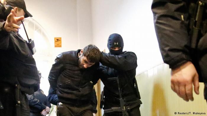 Версия о причастности чеченцев к убийству политика Бориса Немцова не убедила немецких наблюдателей и заставила их говорить об особой роли Рамзана Кадырова в сегодняшней России.