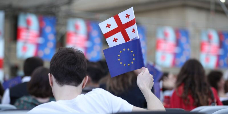 Reuters: Саммит ЕС предупредит Грузию об угрозе для ее вступления.