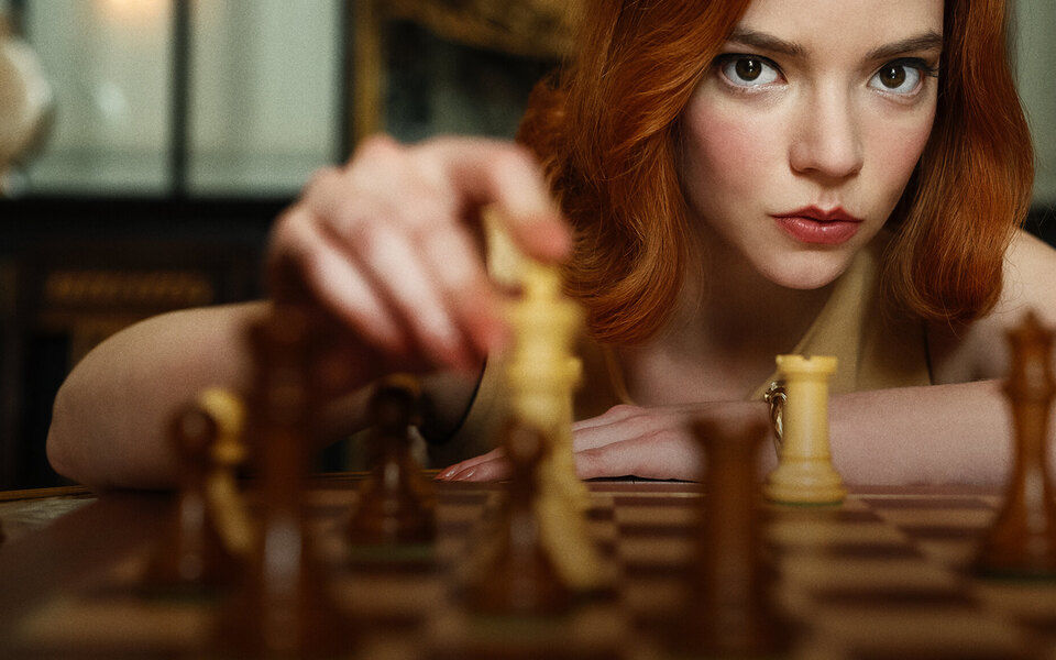 Шахматистка Нона Гаприндашвили подала иск к создателям сериала «Ход королевы».