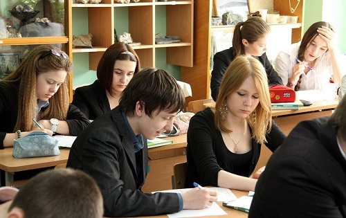 Молдавская сторона подчеркнула и необходимость поддержания постоянного диалога для идентификации решений данной проблемы.