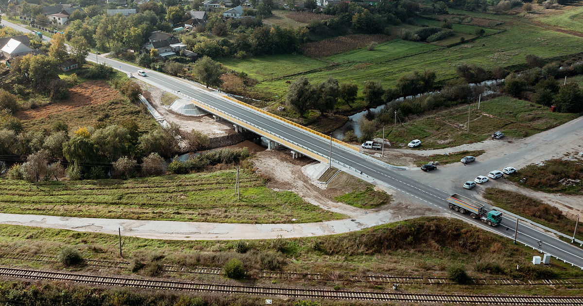 Podul de la Bulboaca a fost redeschis pentru circulaţie.
