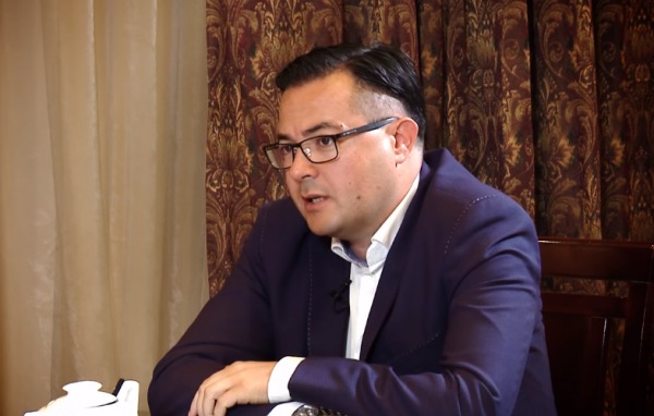 Политолог Валерий Осталеп.