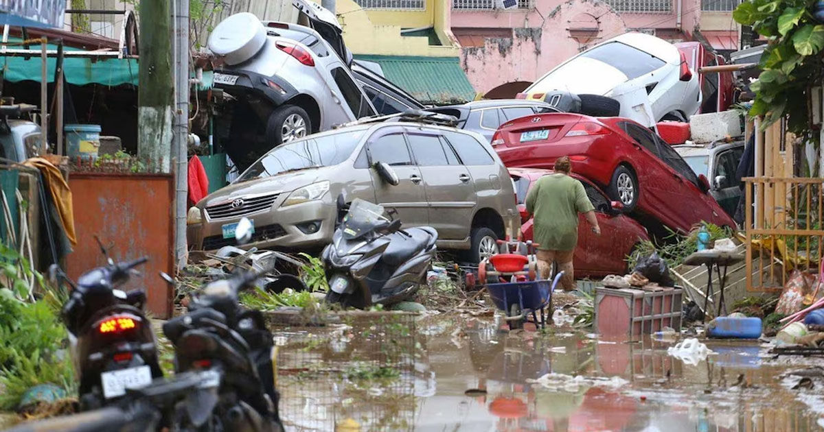 Un puternic taifun în Filipine a luat viața a 26 de persoane.