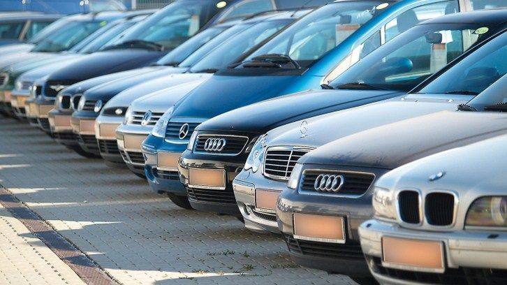 Maşinile noi se bucură de tot mai multă popularitate în rândul moldovenilor. Foto: moldova24.info