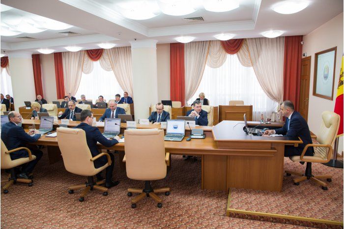 Ветераны будут получать повышенные пособия.