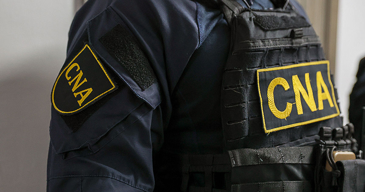 CNA: 4.000 de euro mită la ASP, un executor percheziționat și bunuri sechestrate de 4,3 milioane de lei.