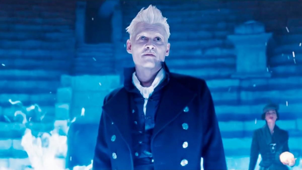 Джонни Деппа лишили роли в третьей части "Фантастических тварей": премьеру фильма перенесли.