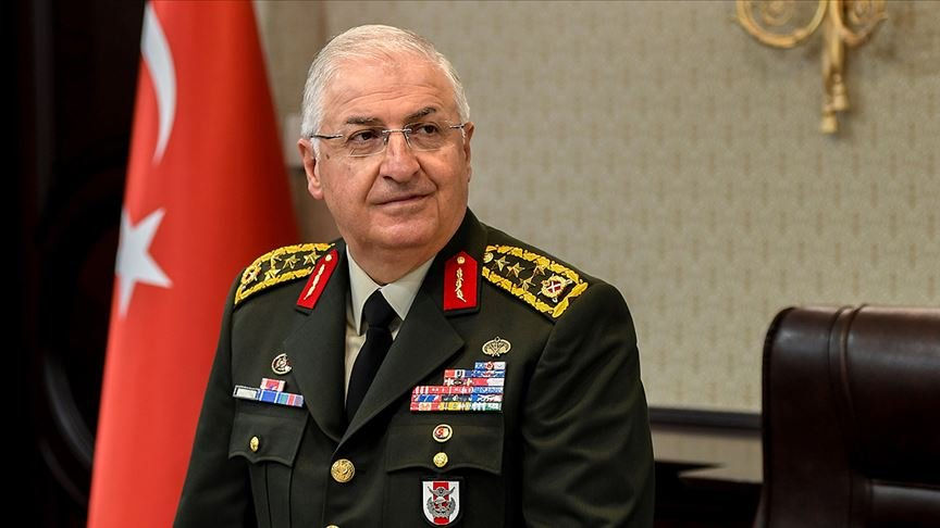 Министр обороны Турции Яшар Гюлер.