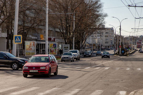 Движение личного автотранспорта в Приднестровье на майские праздники ограничено.