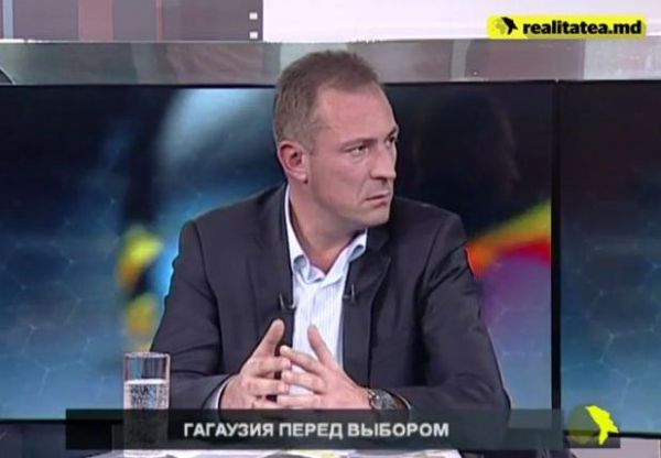 Гарбалы считает, что вынесенный на референдум вопрос об отложенном статусе Гагаузии является приоритетным по отношению к внешнеполитическому курсу. Фото: realitatea.md