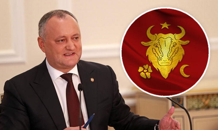 Iniţiativa lui Dodon: Steagul roșu cu cap de bour, simbol național. Foto: Colaj Point