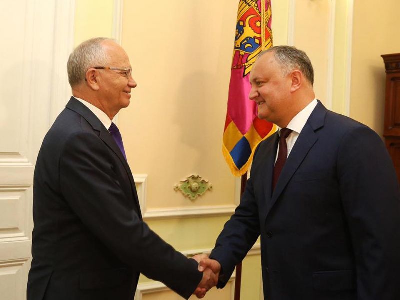 Dodon din nou la taclale cu Muhametşin. Pe ordinea zilei, vizita lui Rogozin în Moldova. Foto: presedinte.md