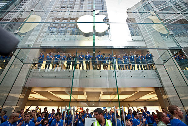 Стоимость бренда Apple на начало 2016 года выросла на 13,7% до $145,9 млн.