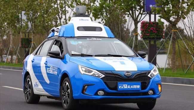 Baidu намерен летом следующего года запустить массовое производство беспилотных автомобилей.