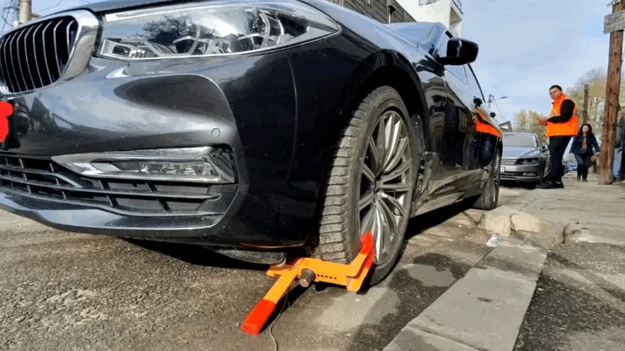 В Молдове неправильно припаркованные авто начнут эвакуировать через трое суток.