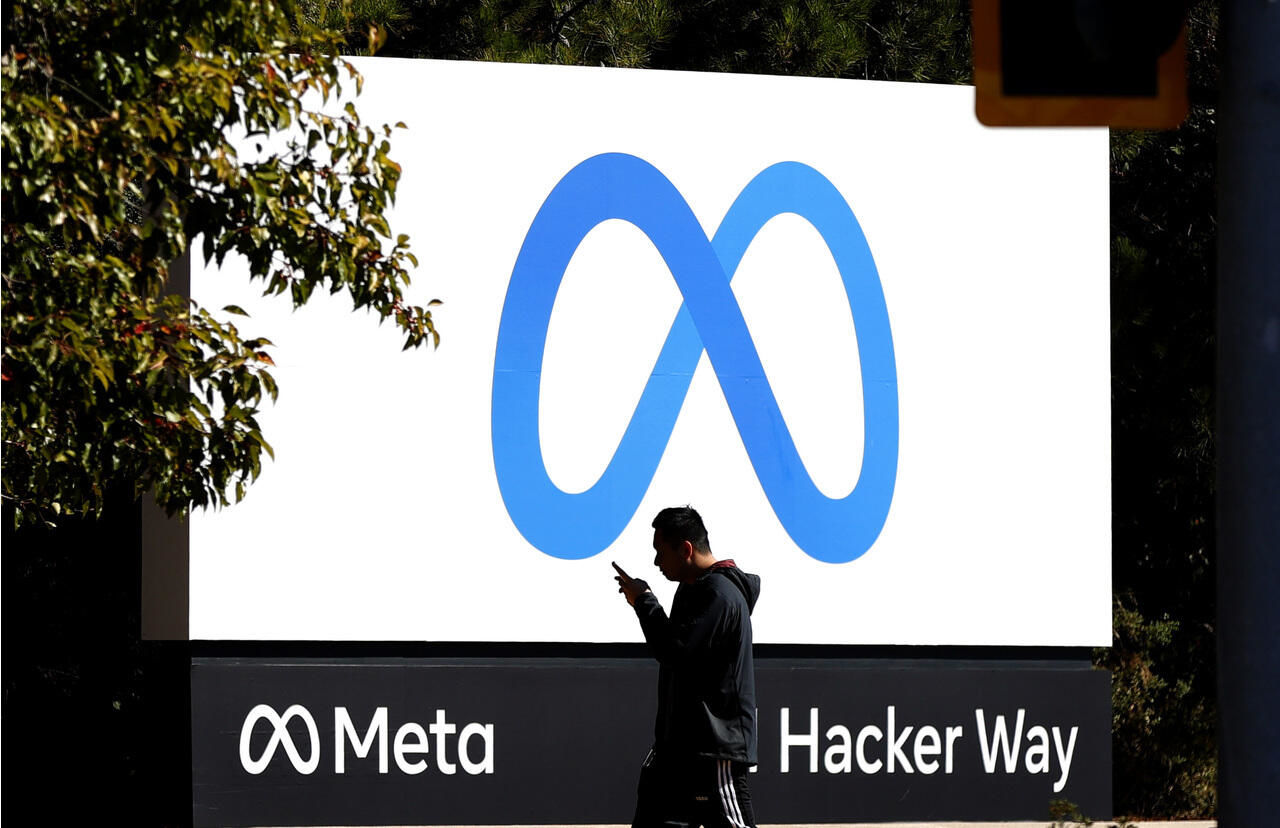Microsoft пострадала от утечки кадров в Meta.