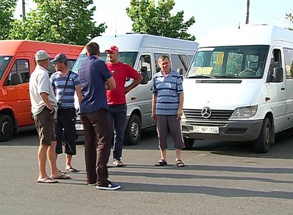 Cele mai multe amenzi au fost aplicate pentru ca vehiculele nu aveau numarul de scaune indicat in acte.