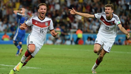 Naţionala de fotbal a Germaniei a câştigat Campionatul Mondial 2014 după ce s-a impus în faţa Argentinei cu scorul de 1-0, după prelungiri.