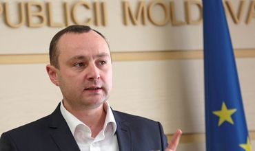 Știm bine că Procuratura Generală a „marinat” de cinci ani mai multe dosare ce vizează Primăria Chișinău, așa că ceea ce a pățit dnul Dorin Chirtoacă este legal.