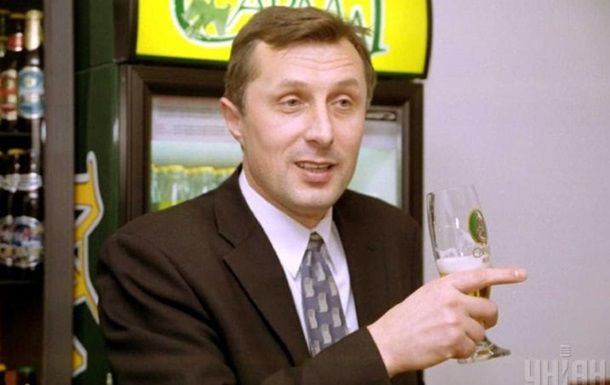 Экс-депутат выстрелил в себя из ружья и оставил предсмертную записку.