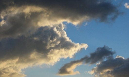 În această săptămână vremea va fi instabilă. Meteorologii prognozează ploi cu descărcări electrice, dar cu temperaturi caniculare.