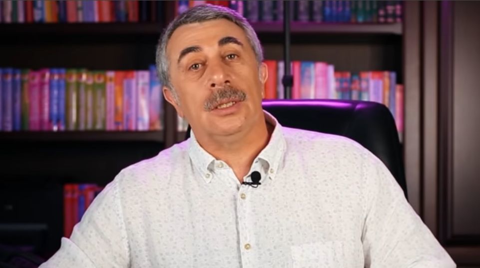 Комаровский: ПЦР-тест и КТ не всегда позволяют выявить COVID-19.
