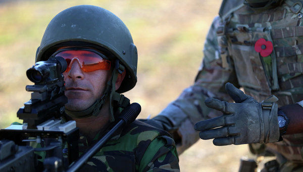 Большинство британских инструкторов прошли службу в Ираке и Афганистане.