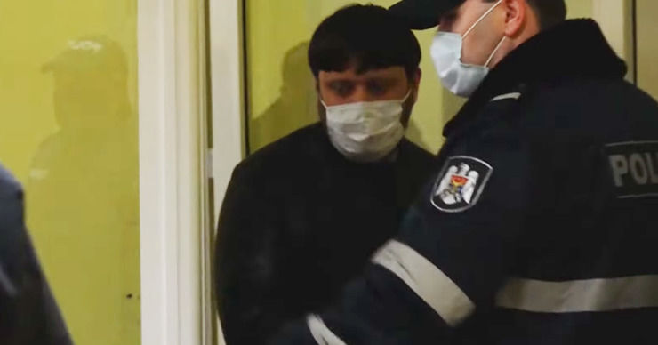  Карабинер, обвиняемый в убийстве парня, заявил, что виноват третий человек.