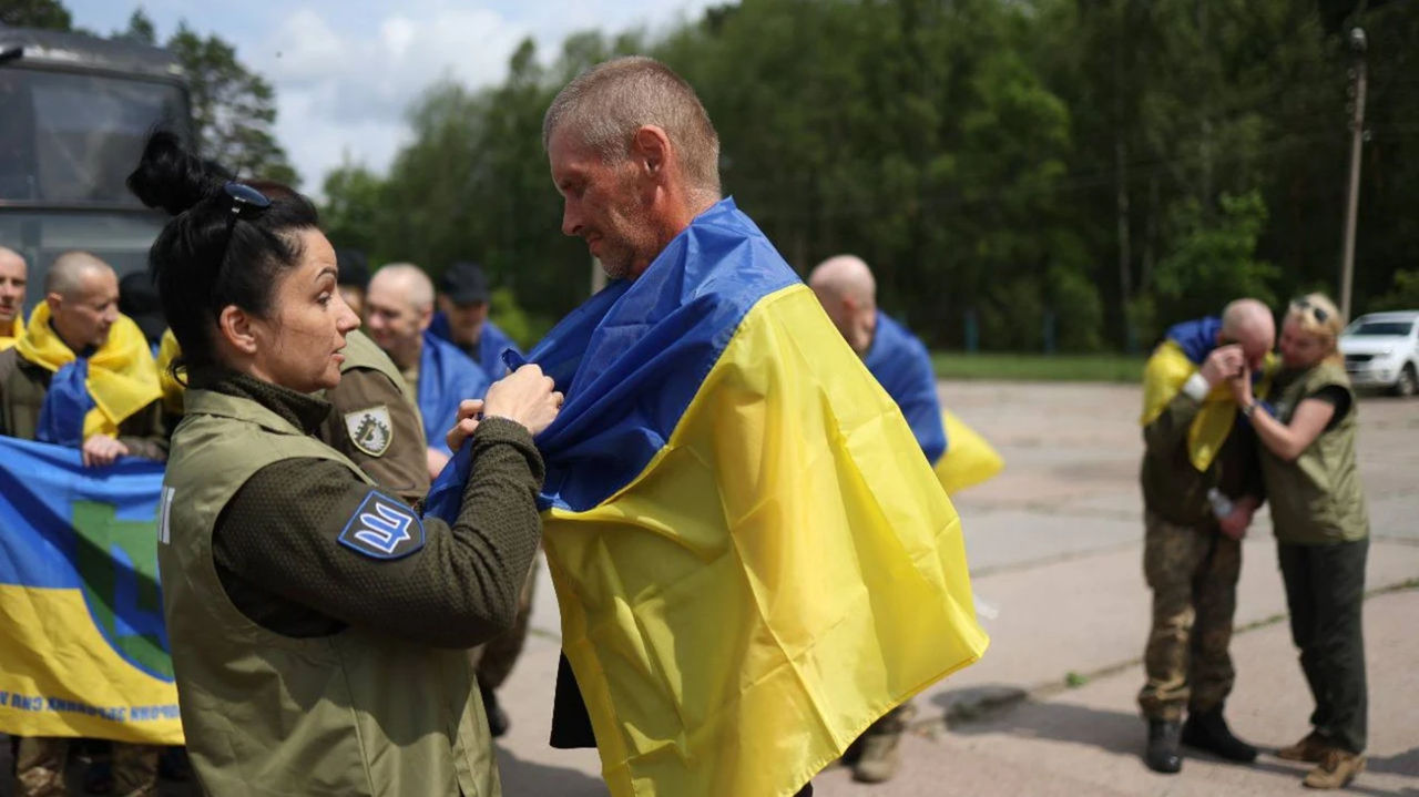 ГУР: Украина и Россия в первые дни войны наладили секретный канал для обмена пленными.