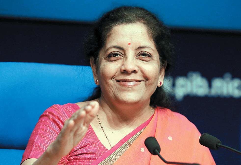 Premieră în India: Prima femeie în postul de ministru al apărării. Foto:The New Indian Express